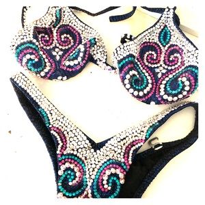 competition suit (figure)